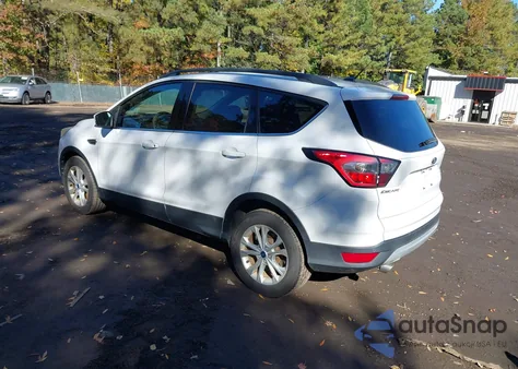 2017 Ford Escape Se z USA, uszkodzony, nr VIN 1FMCU9GD6HUB61886